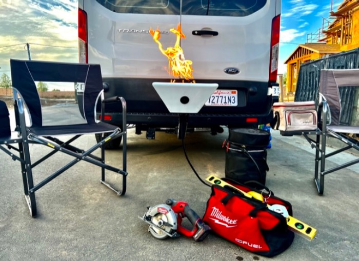 Portable fire pit for tailgate parties Portable fire pit for tailgate parties